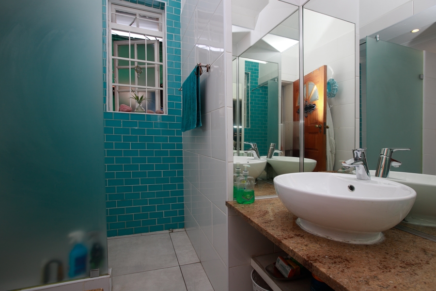 4 Bedroom Property for Sale in Harfield Village Western Cape